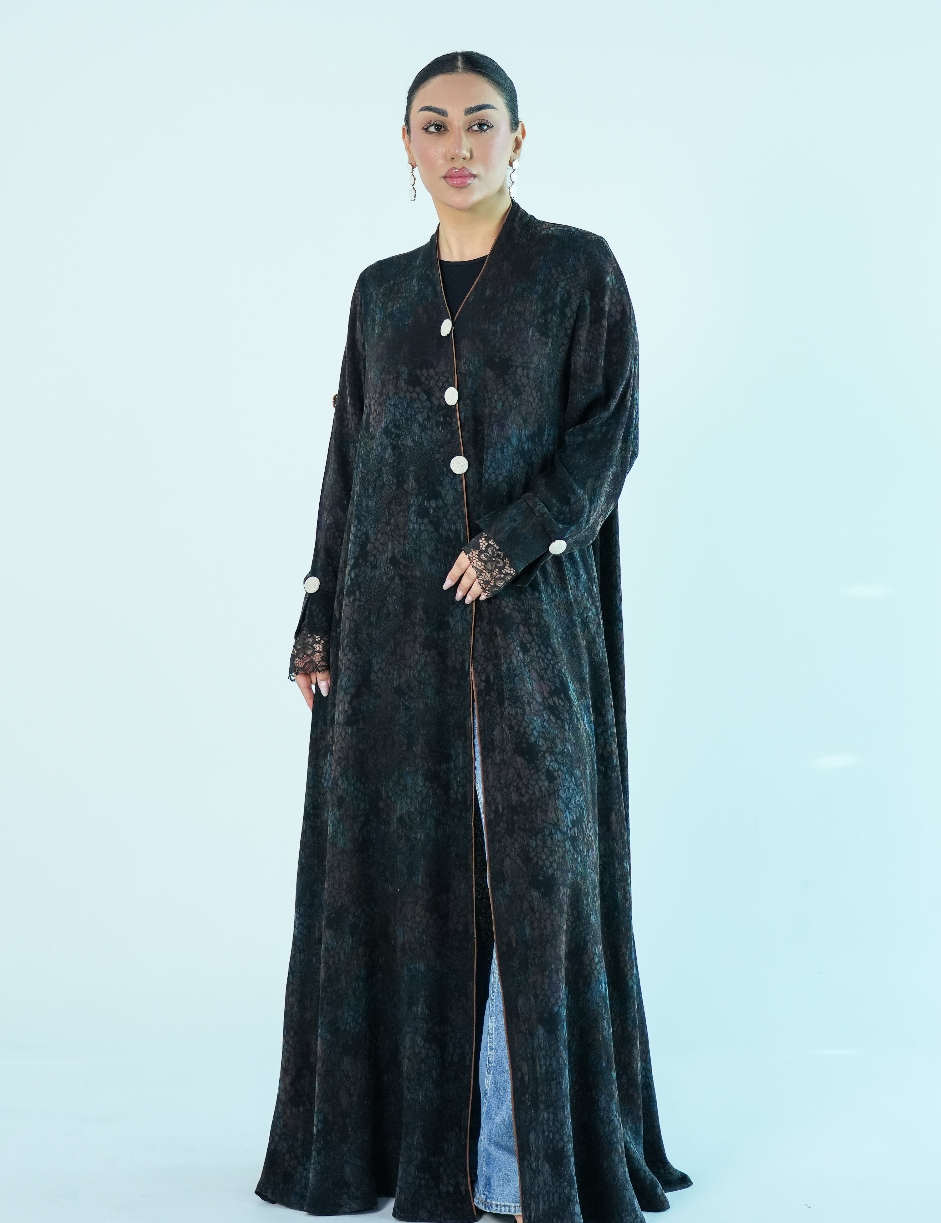 S07 - Saaib Abaya-custom abayas, luxury abayas, elegant abayas, modest fashion, bespoke abayas, handmade abayas, Qatar fashion