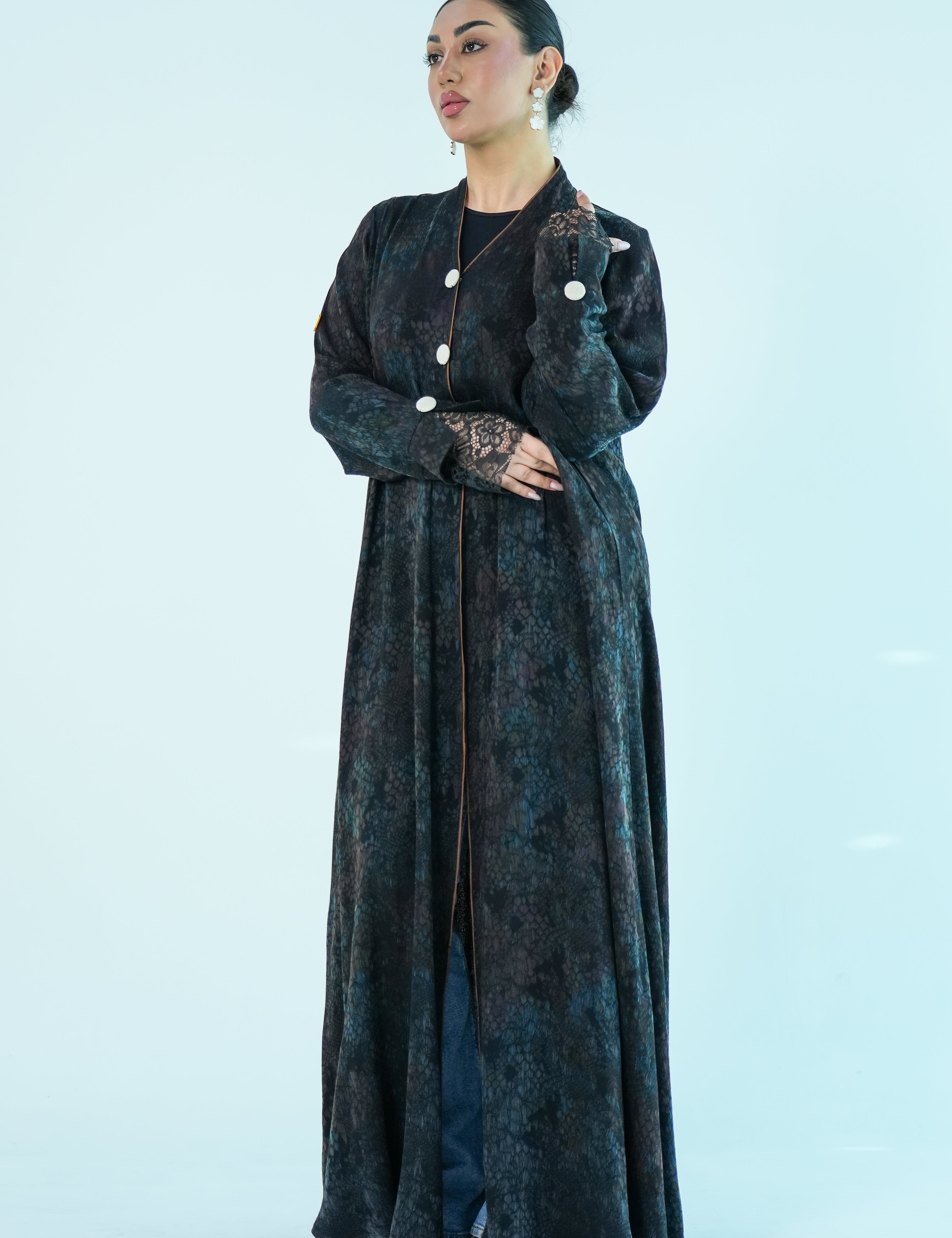 S07 - Saaib Abaya-custom abayas, luxury abayas, elegant abayas, modest fashion, bespoke abayas, handmade abayas, Qatar fashion