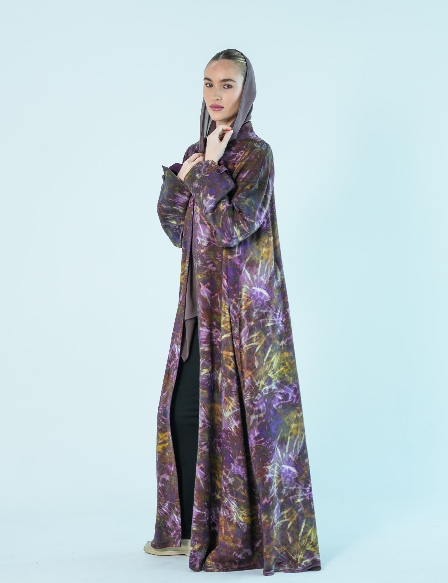 S013 - Saaib Abaya-custom abayas, luxury abayas, elegant abayas, modest fashion, bespoke abayas, handmade abayas, Qatar fashion