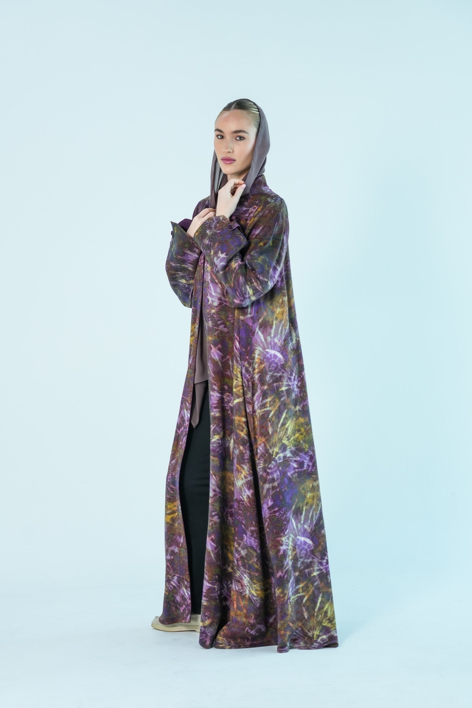 S013 - Saaib Abaya-custom abayas, luxury abayas, elegant abayas, modest fashion, bespoke abayas, handmade abayas, Qatar fashion