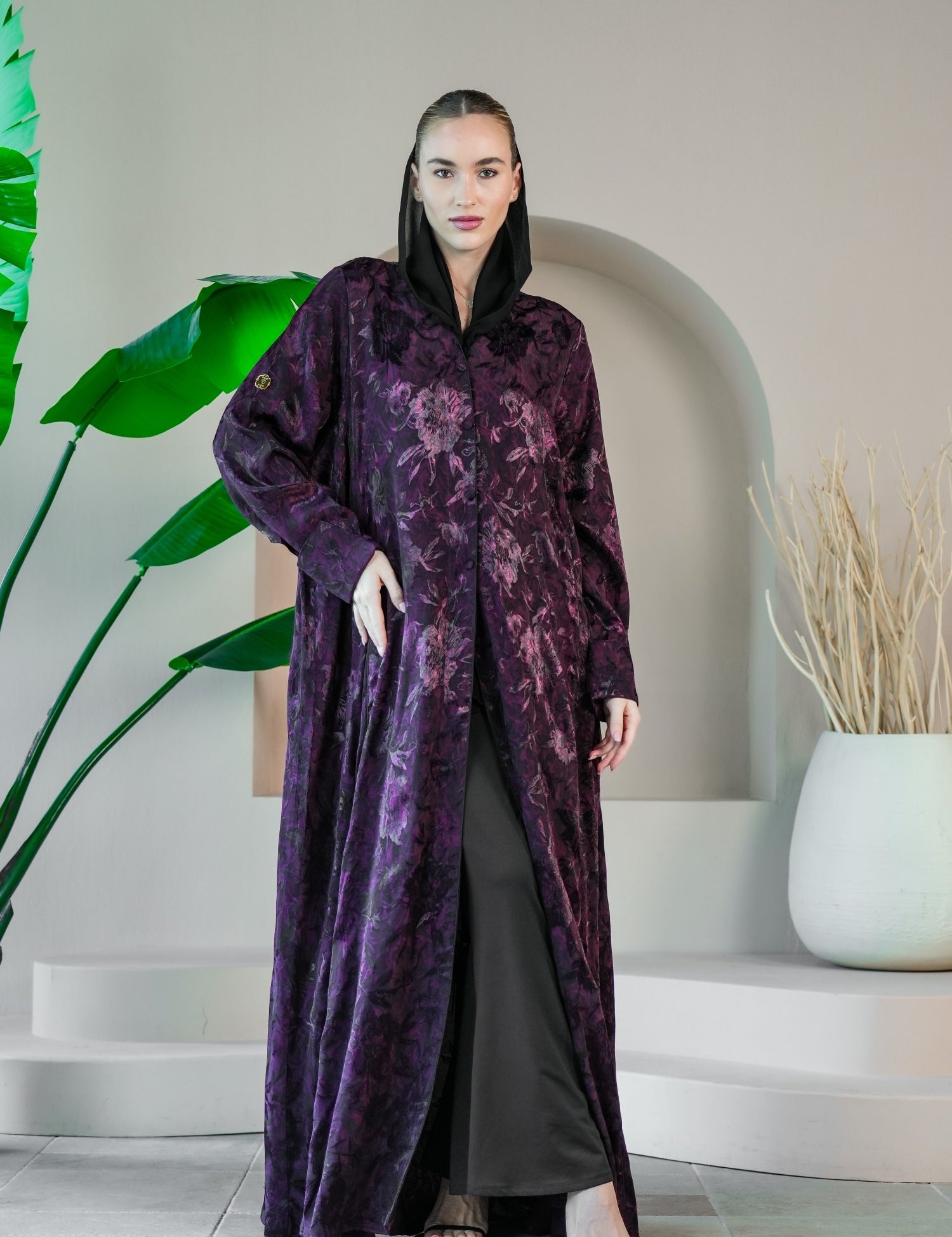 S014 - Saaib Abaya-custom abayas, luxury abayas, elegant abayas, modest fashion, bespoke abayas, handmade abayas, Qatar fashion