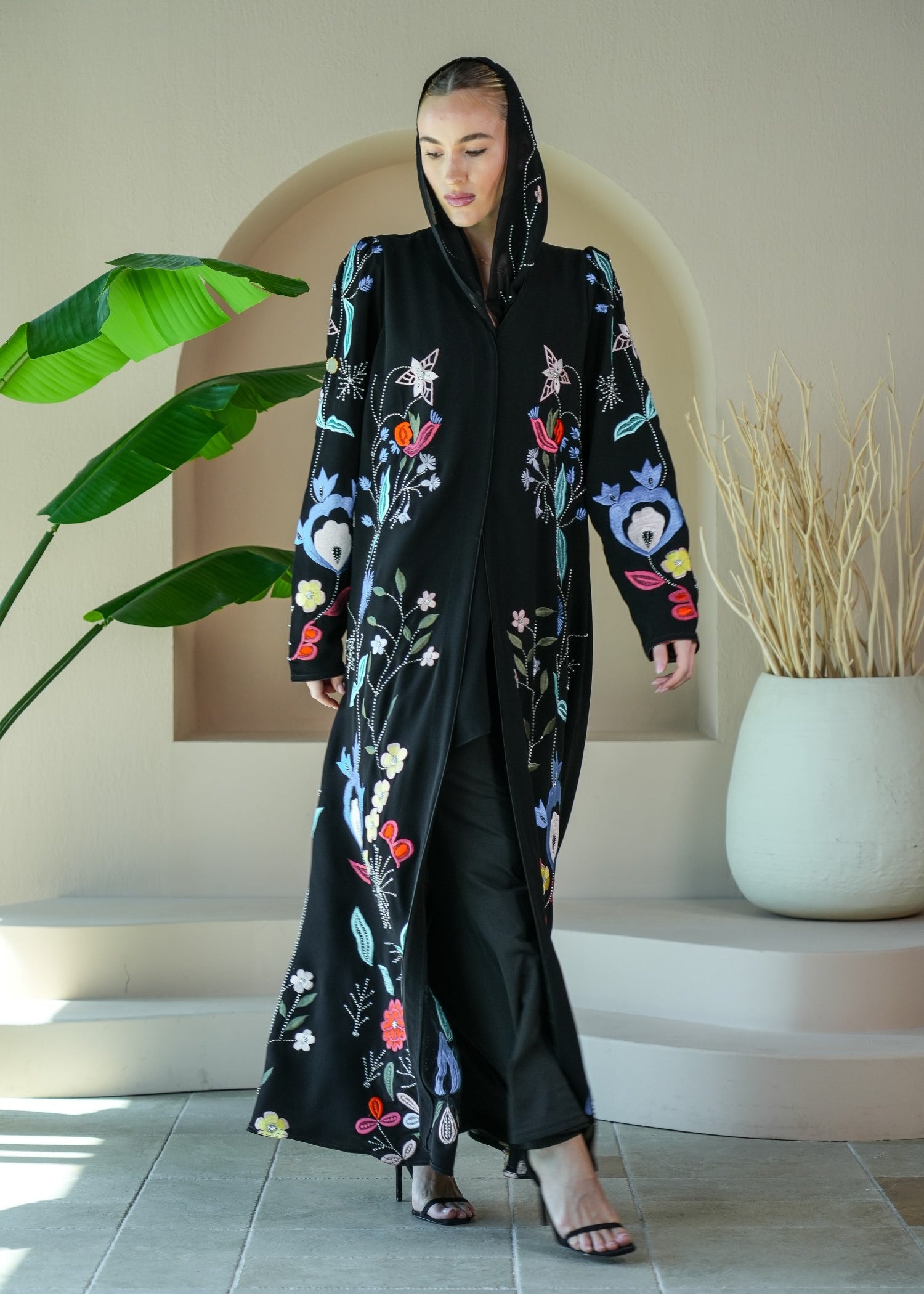 S038 - Saaib Abaya-custom abayas, luxury abayas, elegant abayas, modest fashion, bespoke abayas, handmade abayas, Qatar fashion