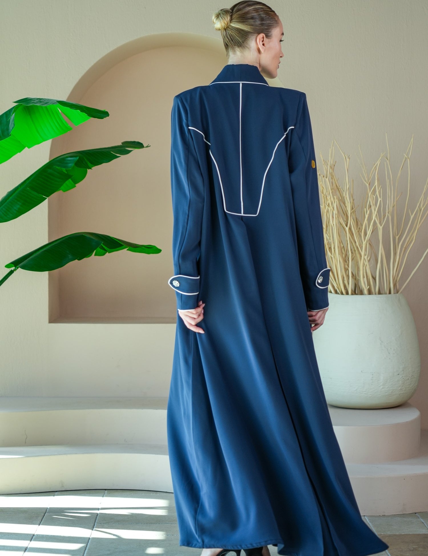 S032 - Saaib Abaya-custom abayas, luxury abayas, elegant abayas, modest fashion, bespoke abayas, handmade abayas, Qatar fashion