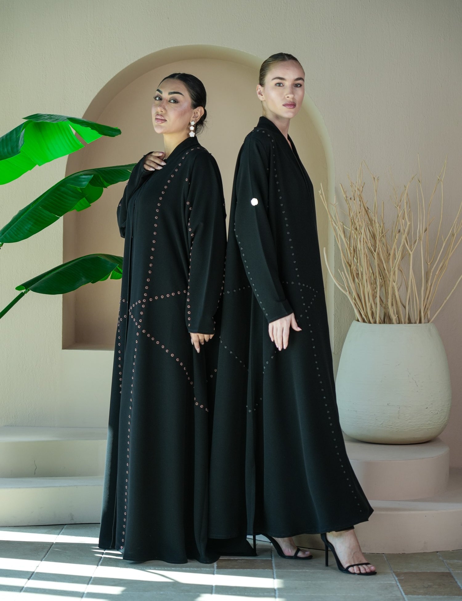 S041 - Saaib Abaya-custom abayas, luxury abayas, elegant abayas, modest fashion, bespoke abayas, handmade abayas, Qatar fashion