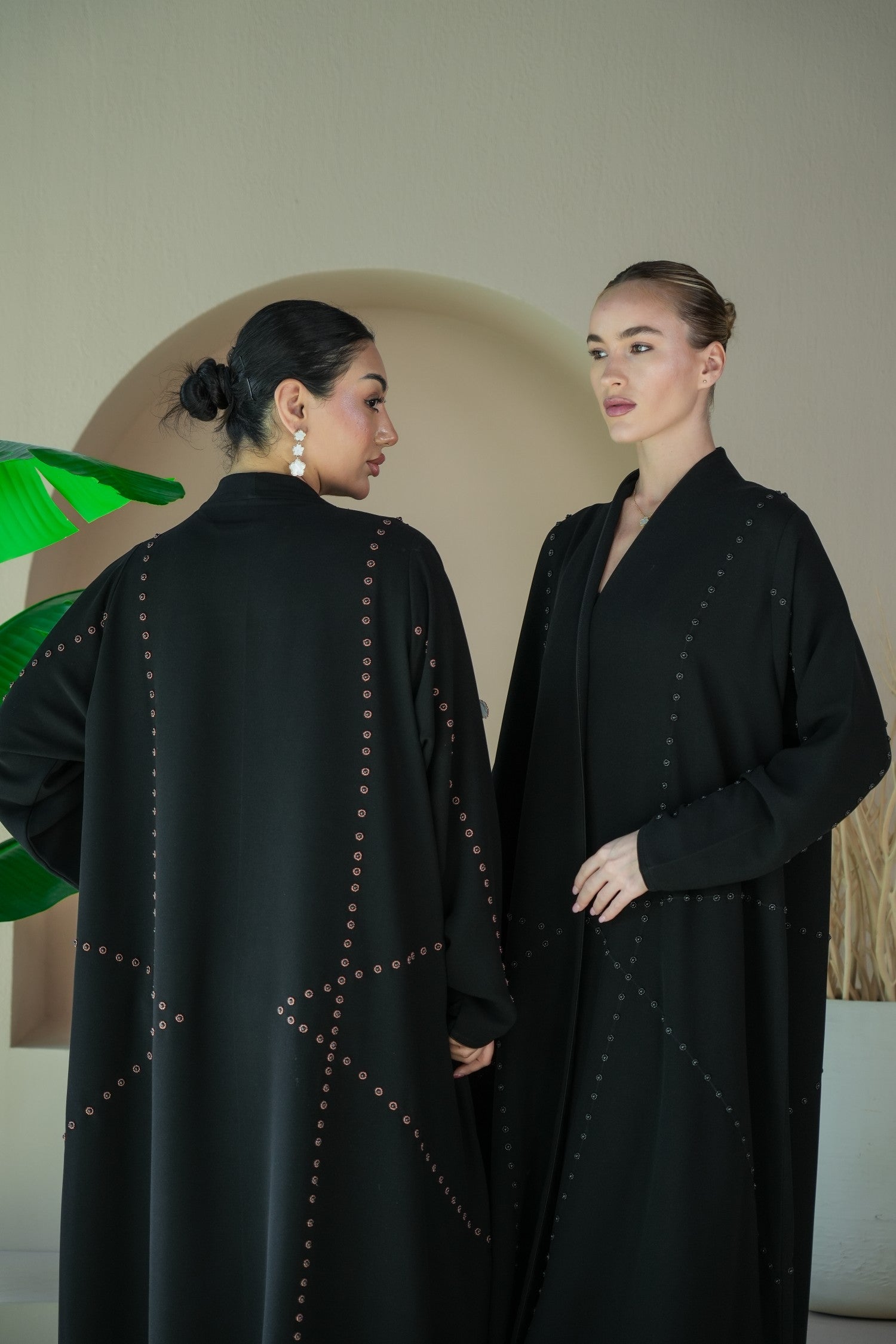 S041 - Saaib Abaya-custom abayas, luxury abayas, elegant abayas, modest fashion, bespoke abayas, handmade abayas, Qatar fashion