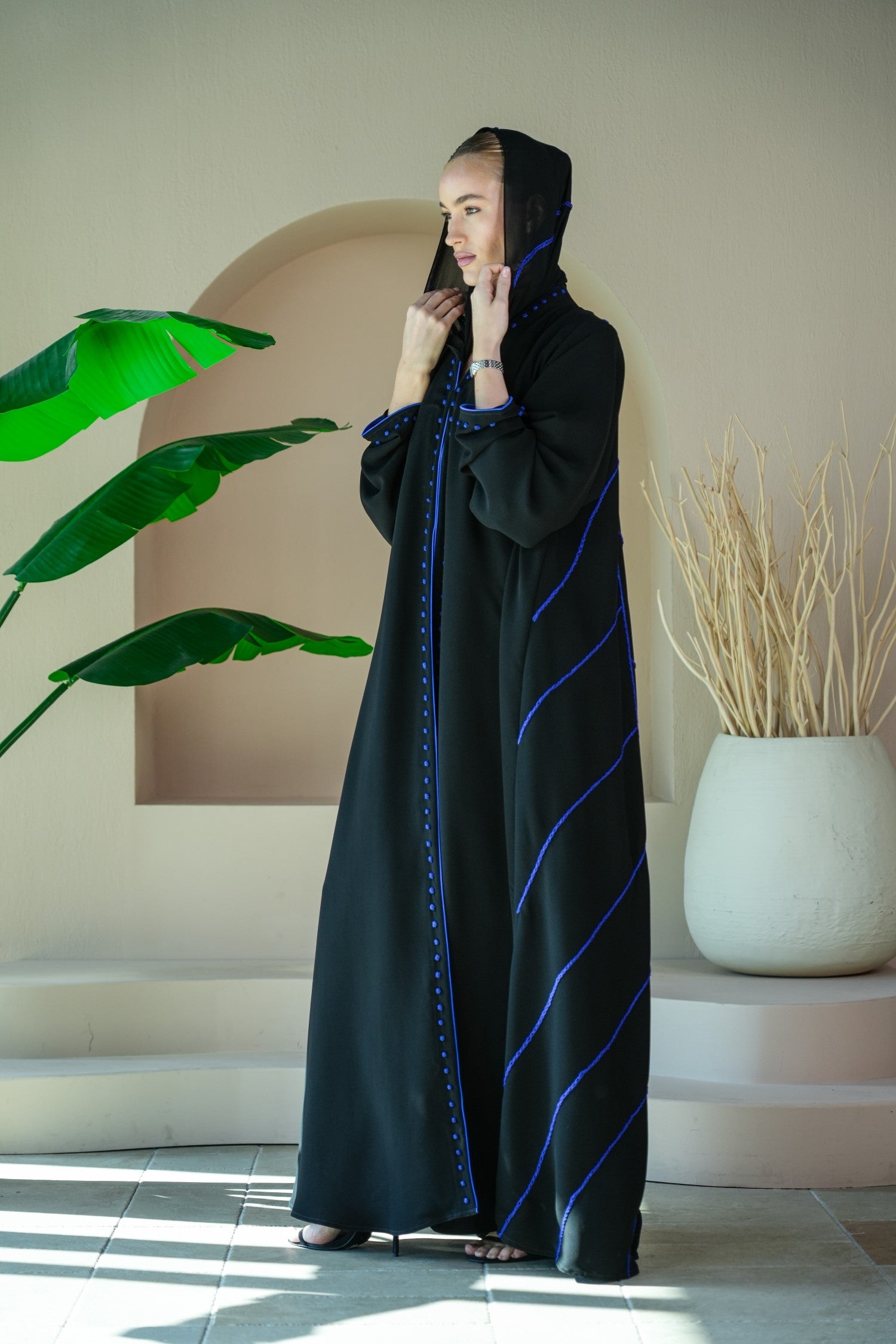 S029 - Saaib Abaya-custom abayas, luxury abayas, elegant abayas, modest fashion, bespoke abayas, handmade abayas, Qatar fashion