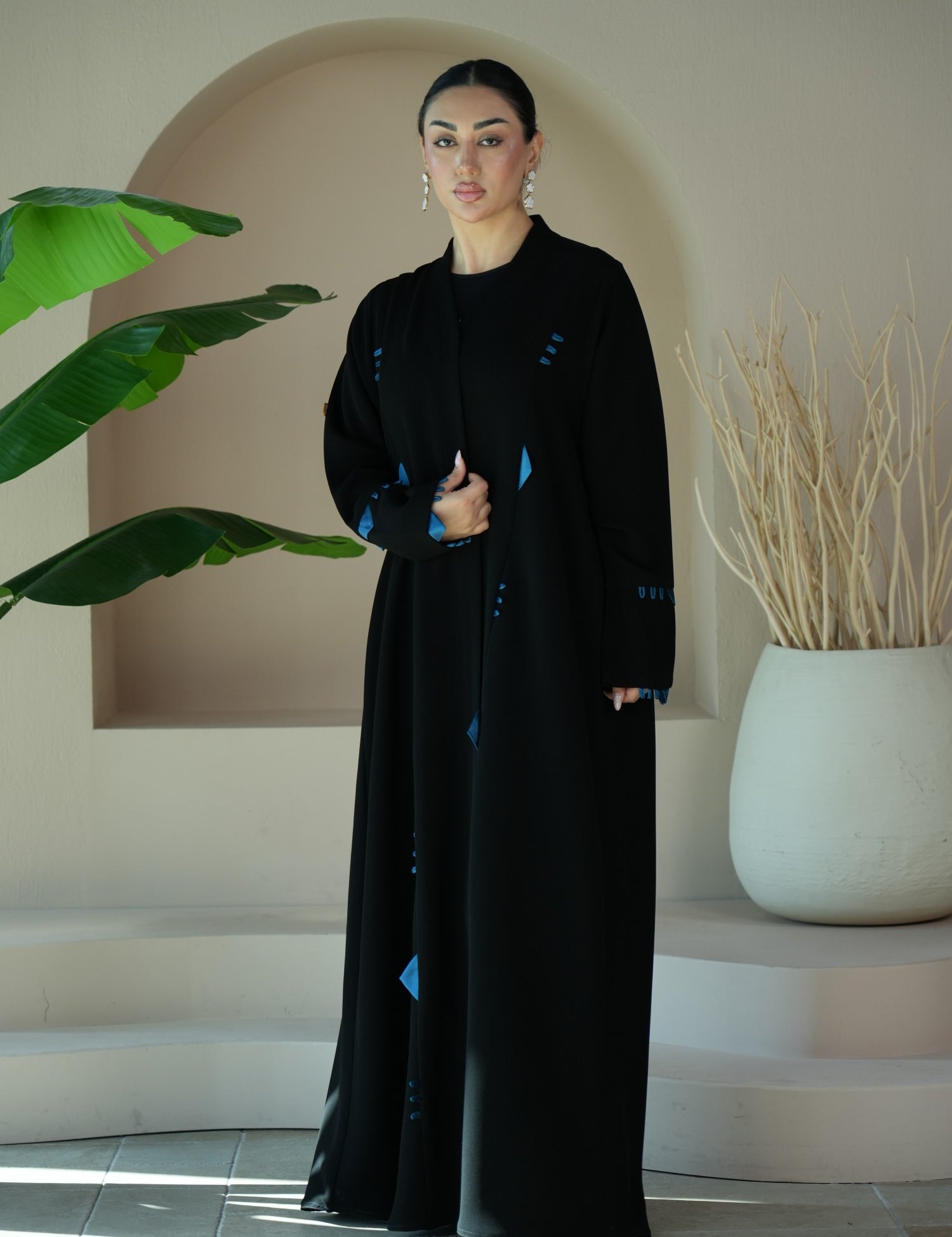 S028 - Saaib Abaya-custom abayas, luxury abayas, elegant abayas, modest fashion, bespoke abayas, handmade abayas, Qatar fashion