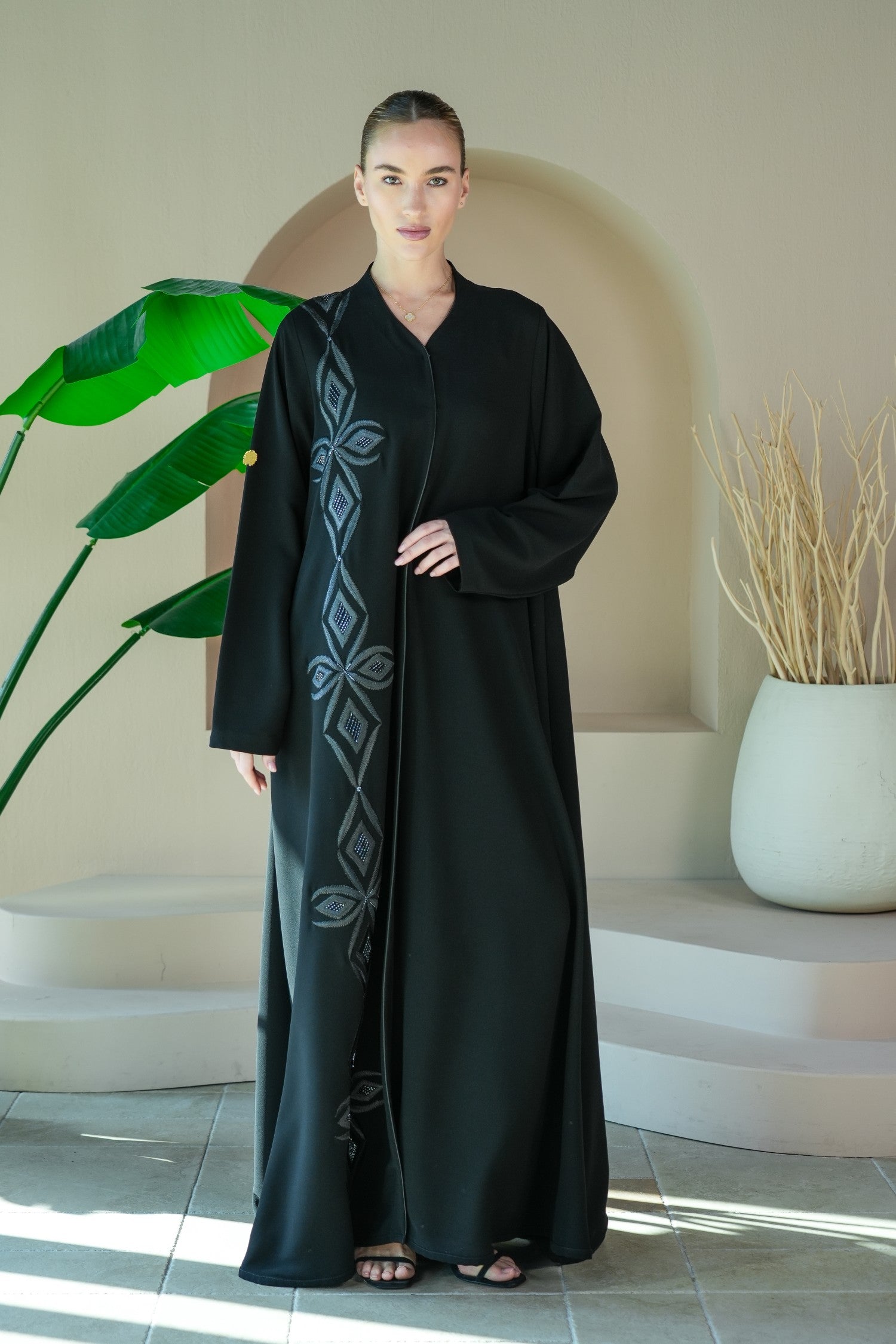 S027 - Saaib Abaya-custom abayas, luxury abayas, elegant abayas, modest fashion, bespoke abayas, handmade abayas, Qatar fashion