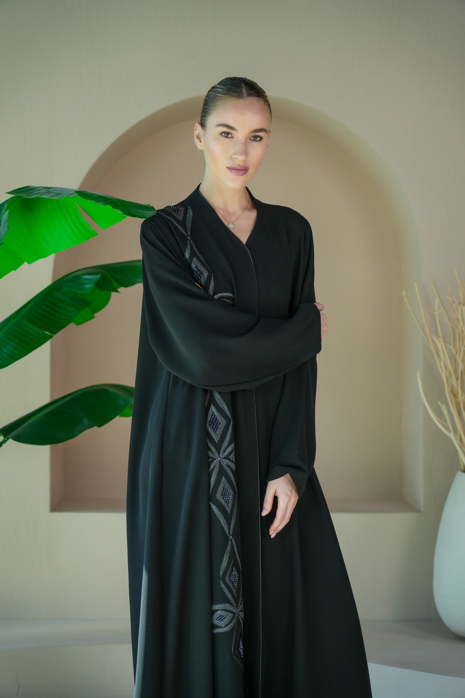 S027 - Saaib Abaya-custom abayas, luxury abayas, elegant abayas, modest fashion, bespoke abayas, handmade abayas, Qatar fashion