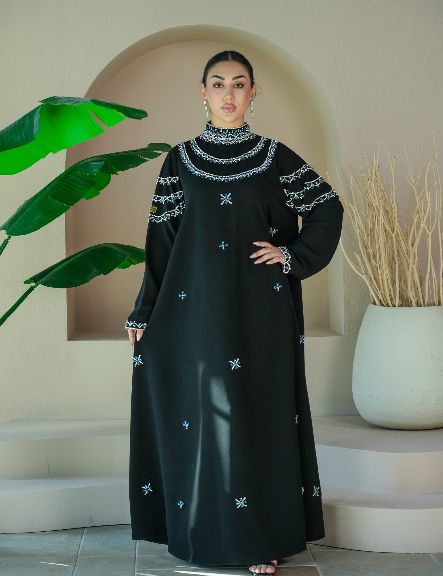 S026 - Saaib Abaya-custom abayas, luxury abayas, elegant abayas, modest fashion, bespoke abayas, handmade abayas, Qatar fashion