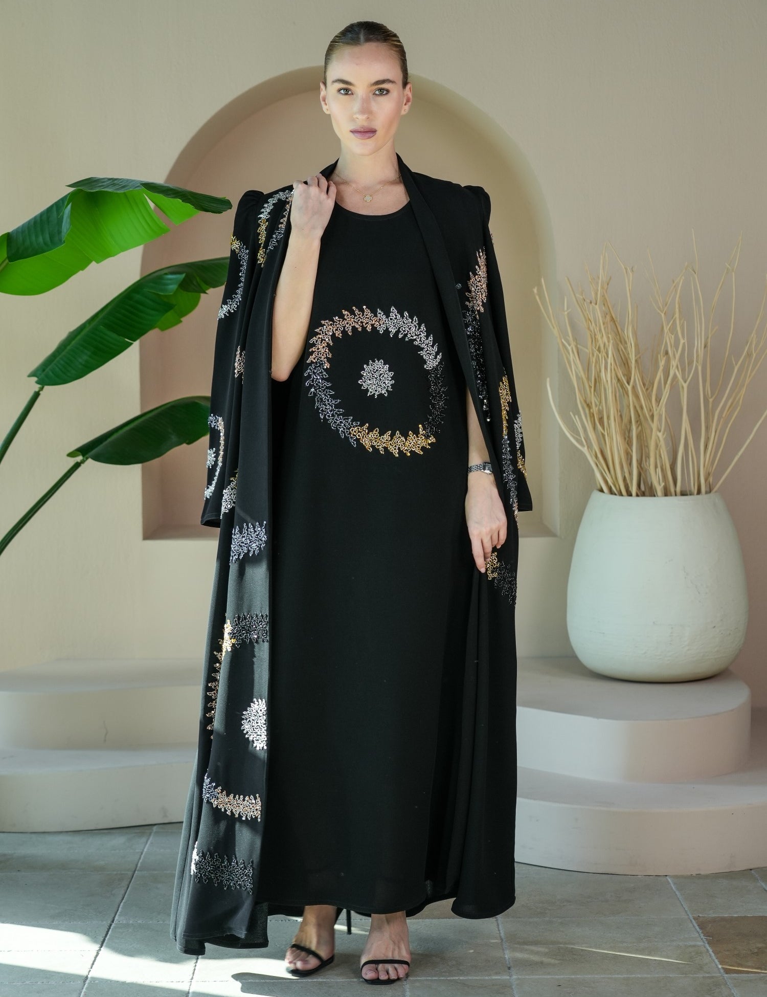 S022 - Saaib Abaya-custom abayas, luxury abayas, elegant abayas, modest fashion, bespoke abayas, handmade abayas, Qatar fashion