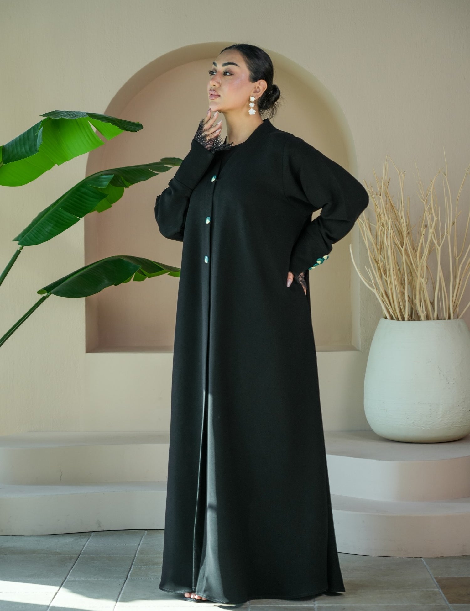 S021 - Saaib Abaya-custom abayas, luxury abayas, elegant abayas, modest fashion, bespoke abayas, handmade abayas, Qatar fashion